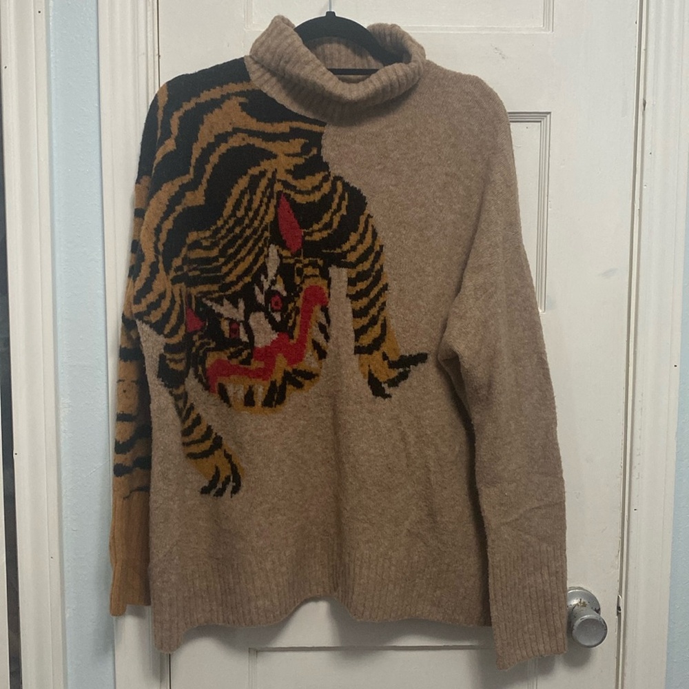 Tiger Turtleneck Sweater H&M